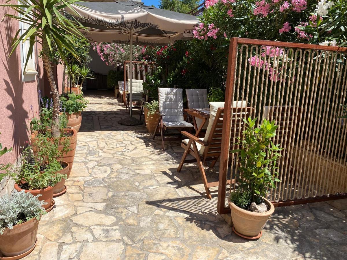 Apartmani Peric Stari Grad  Exterior foto